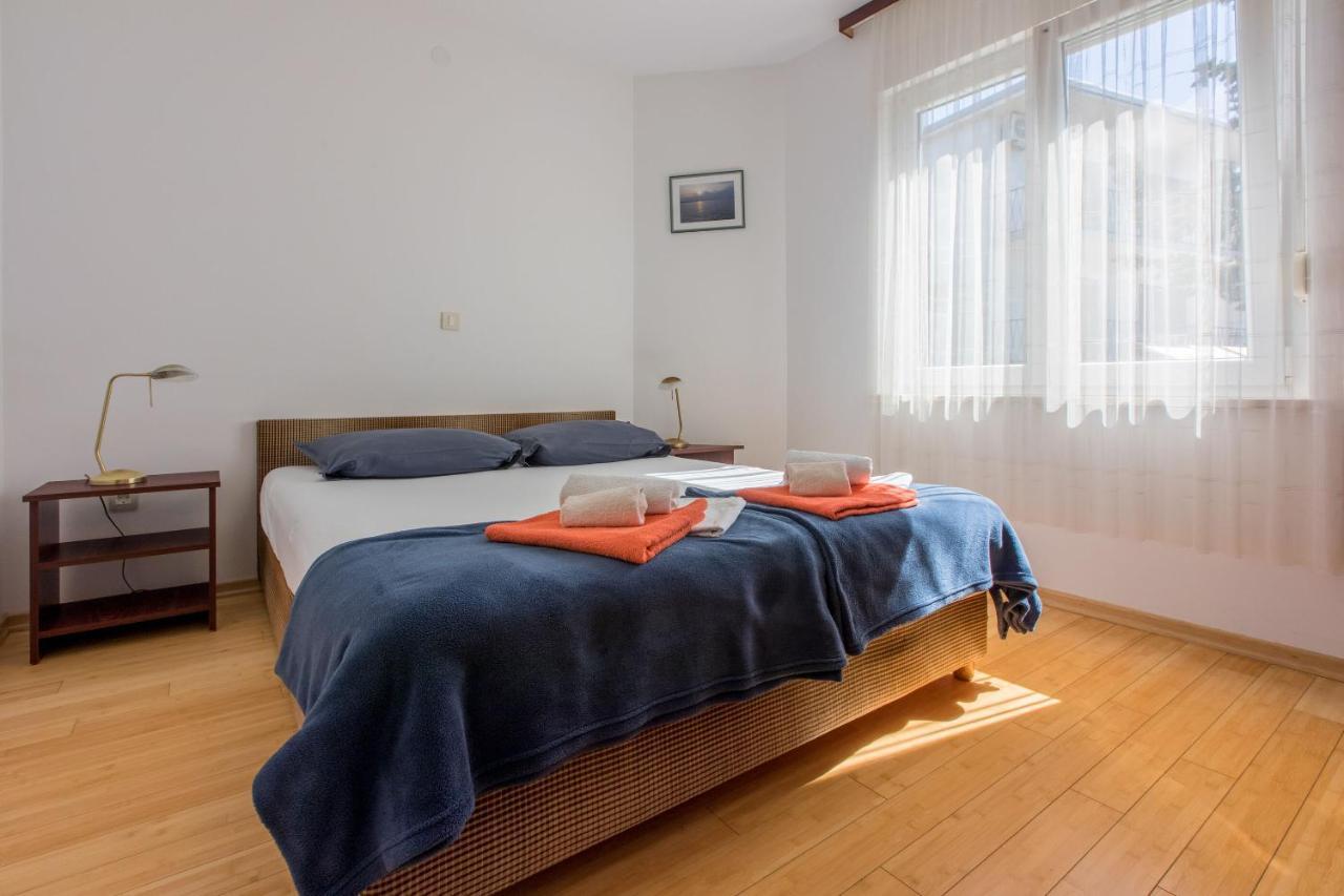 Apartments Robic Selce Exterior photo